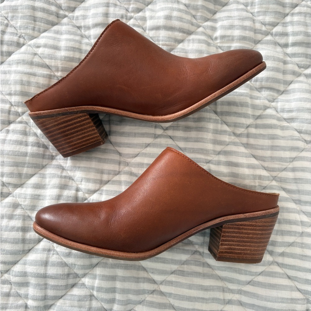 UGG Lovisa Women's Mules